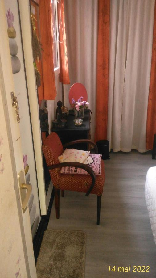 شقة Petit Chez Soi Dans Mon Petit Chez Moi بيغانوس المظهر الخارجي الصورة