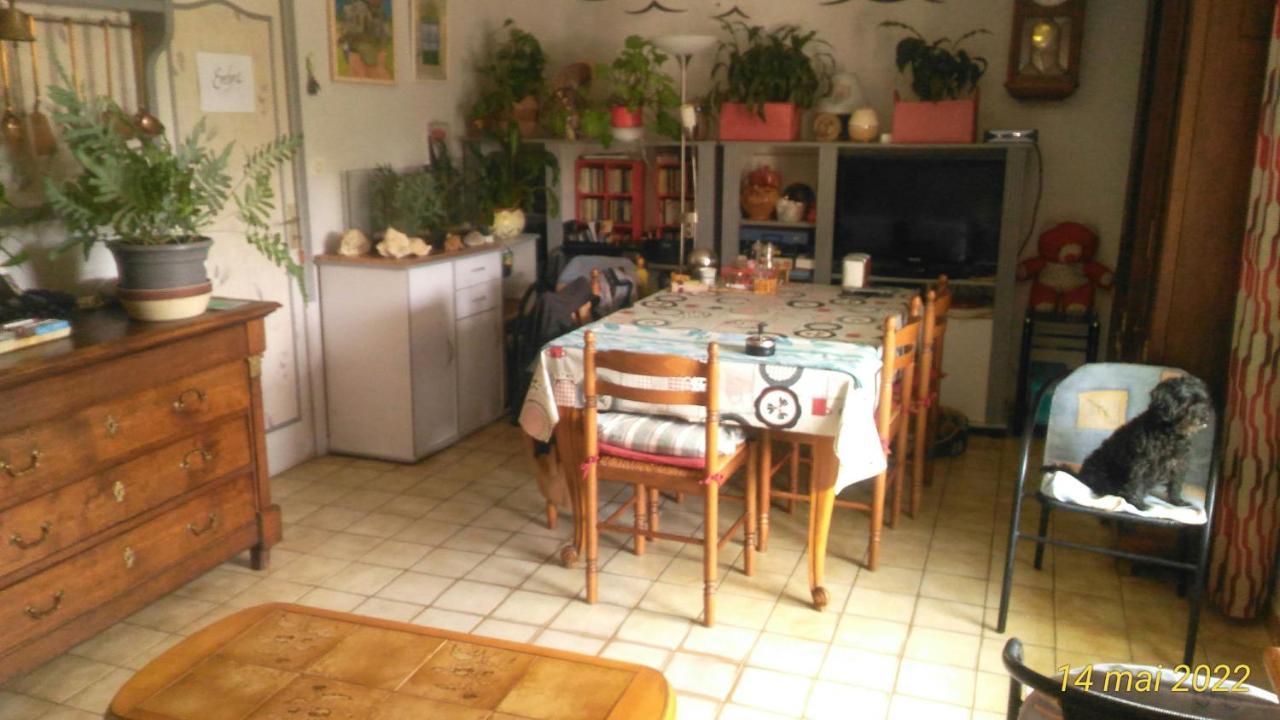 شقة Petit Chez Soi Dans Mon Petit Chez Moi بيغانوس المظهر الخارجي الصورة
